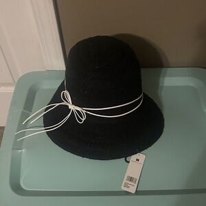 Laundry by Design Black Hat